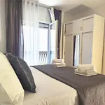 Karmela - Private Parking Apartman