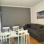 Karmela - Private Parking *