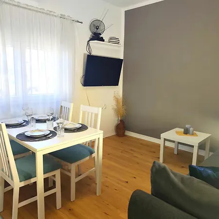 Karmela - Private Parking