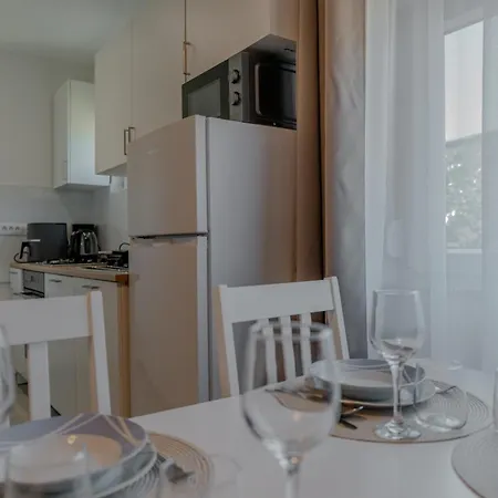 Karmela - Private Parking Appartamento
