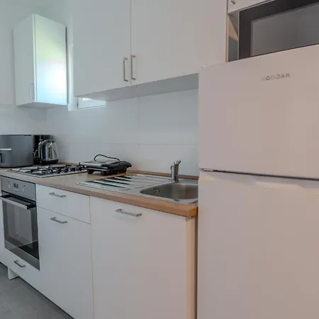 Appartamento Karmela - Private Parking *